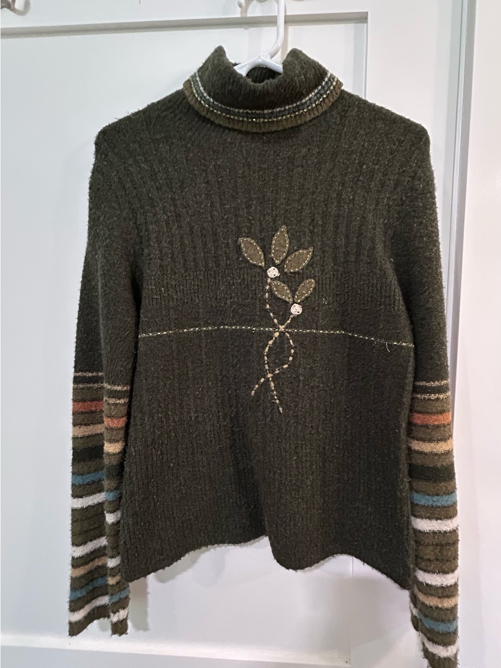 Vintage B. Moss Olive Green Beaded Turtleneck Sweater Size Small